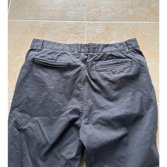 Everlane Worn Once The Midweight Slim Chino Gray Pants Men size 33 X 32 - Picture 3 of 7